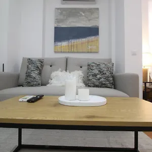 https://del-parque-flats-carreteria-97.hotelsinnerja.org